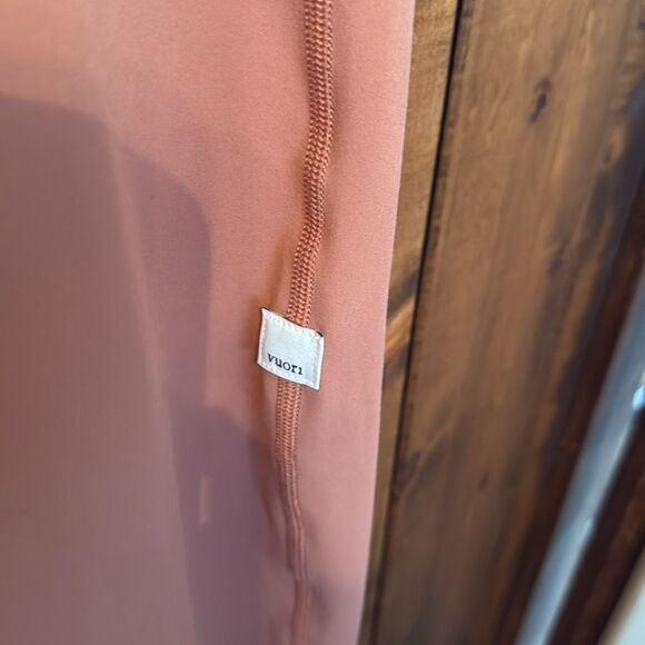 NWOT Vuori 7/8ths Daily Legging, Size XL, Light Penny - Picture 5 of 11